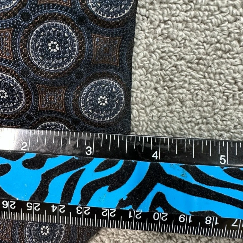 Jos A Bank Signature Collection Silk Tie Navy Blue Brown Geometric Medallion